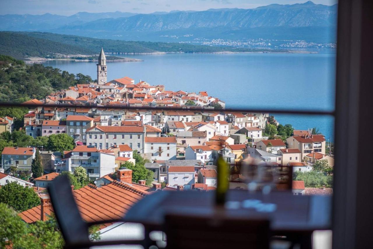 Apartman Zoe Vrbnik Exterior foto