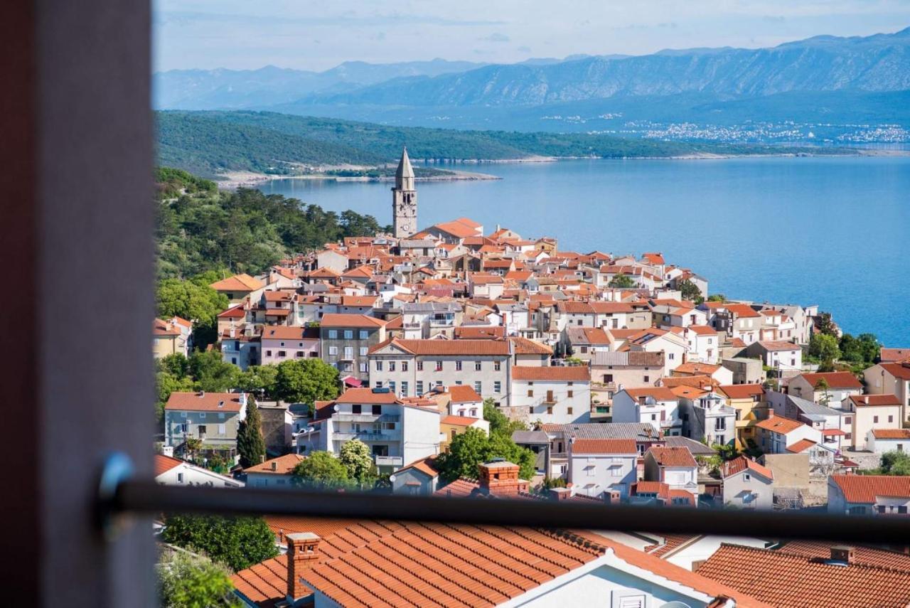 Apartman Zoe Vrbnik Exterior foto